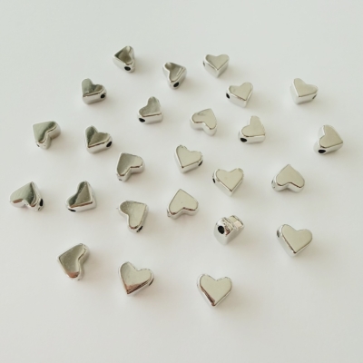 Herzanhänger silber glänzend gelocht 6mm 25 Stück