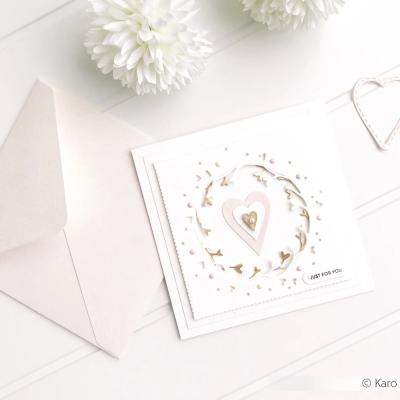 Alexandra Renke Stanzform Negativ-Kranz mit Herzen PRE-ORDER Lieferbar ab 20.06.2025