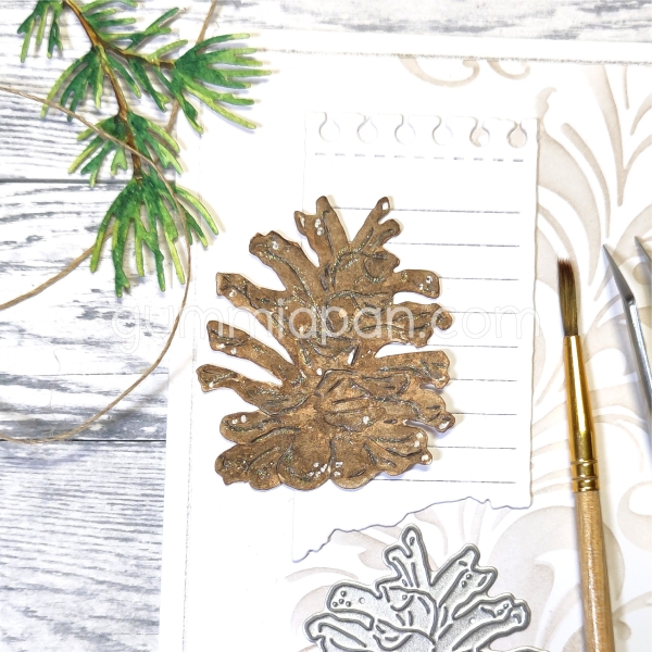 Gummiapan Stanzschablone Tannzapfen gross Pine Cone 4.6x5.3cm PRE-ORDER Wieder lieferbar ab 20.11.2025