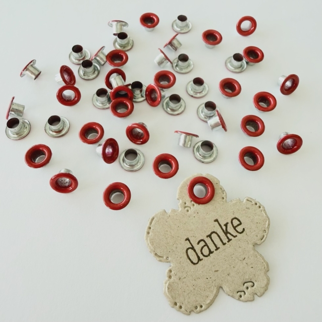 50 Stück Standard Oesen Rot glänzend Eyelets 4mm