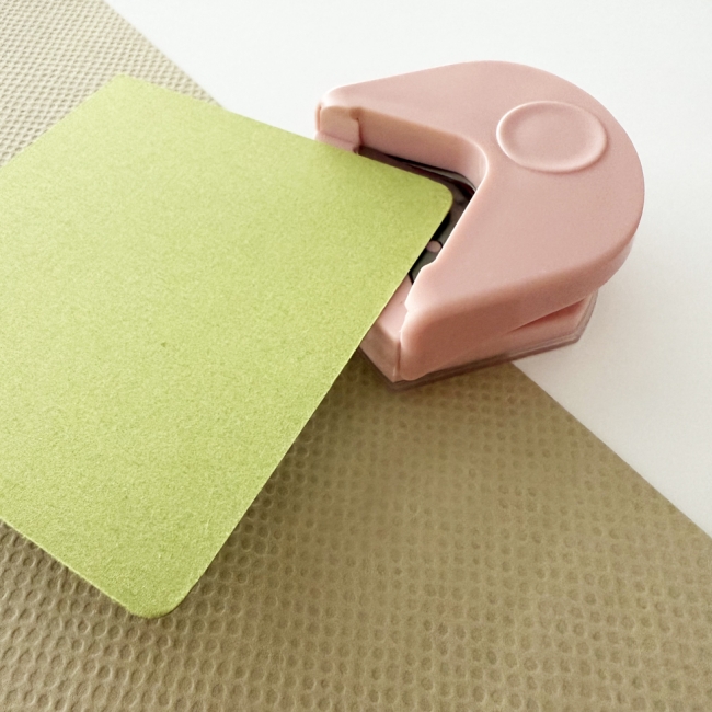 Eckenrunder rosa für Papier