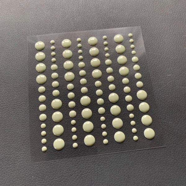 Simple and Basic Klebeperlen Sage (sanfter heller grünton) Adhesive Enamel Dots