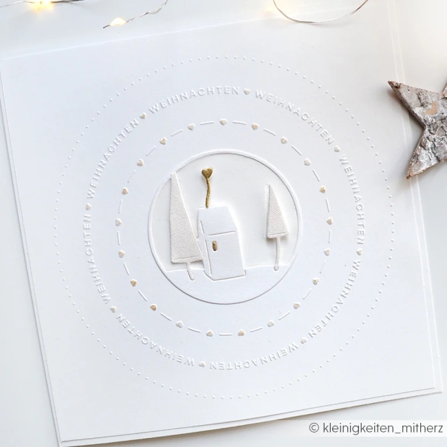 Alexandra Renke Prägefolder Typo Kreis Weihnachten 15.0cm PRE-ORDER Lieferbar ab 20.10.2025